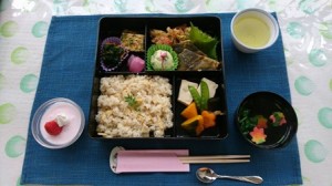 お花見弁当〜成人部〜