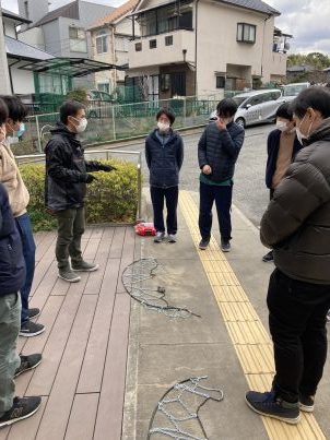 交通安全委員会〜チェーン取り付け講習〜