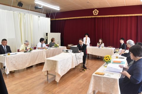 理事会が開催されました